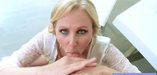  (julia ann) Milf With Big Tits Bang In Hardcore Sex Act movie-13